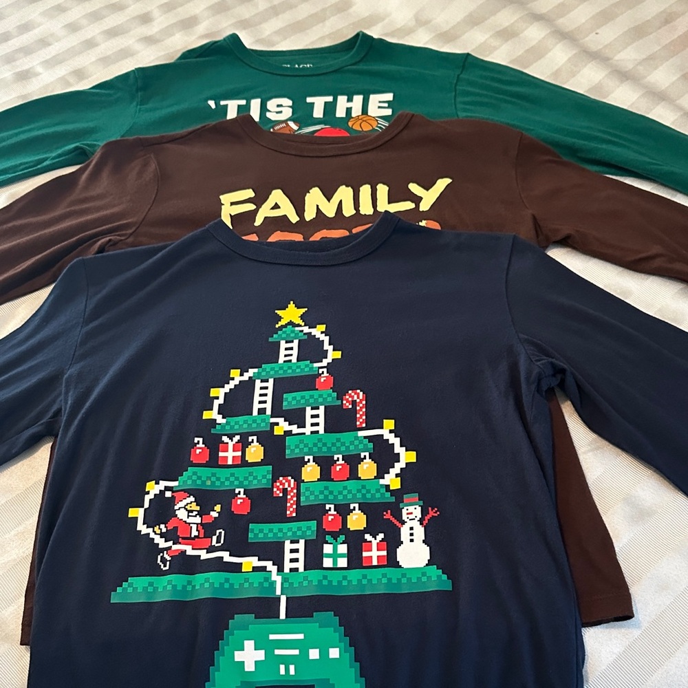 Children's Place Boy's Seasonal Long Sleeve Tees - Bundle of 2